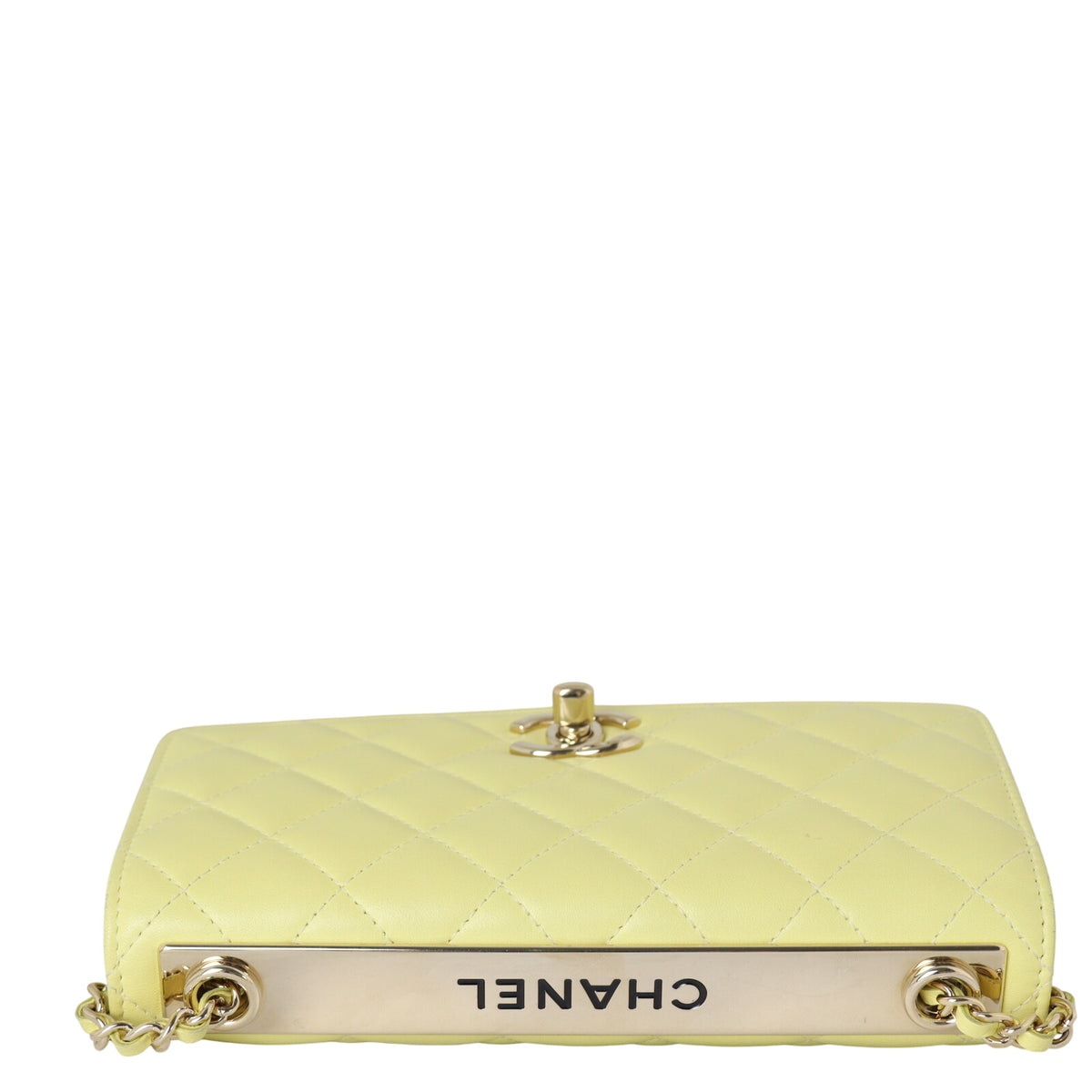 Chanel CC Trendy Wallet on Chain