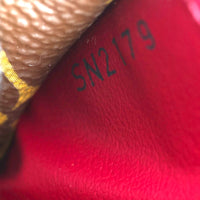 Louis Vuitton Sarah Wallet Monogram