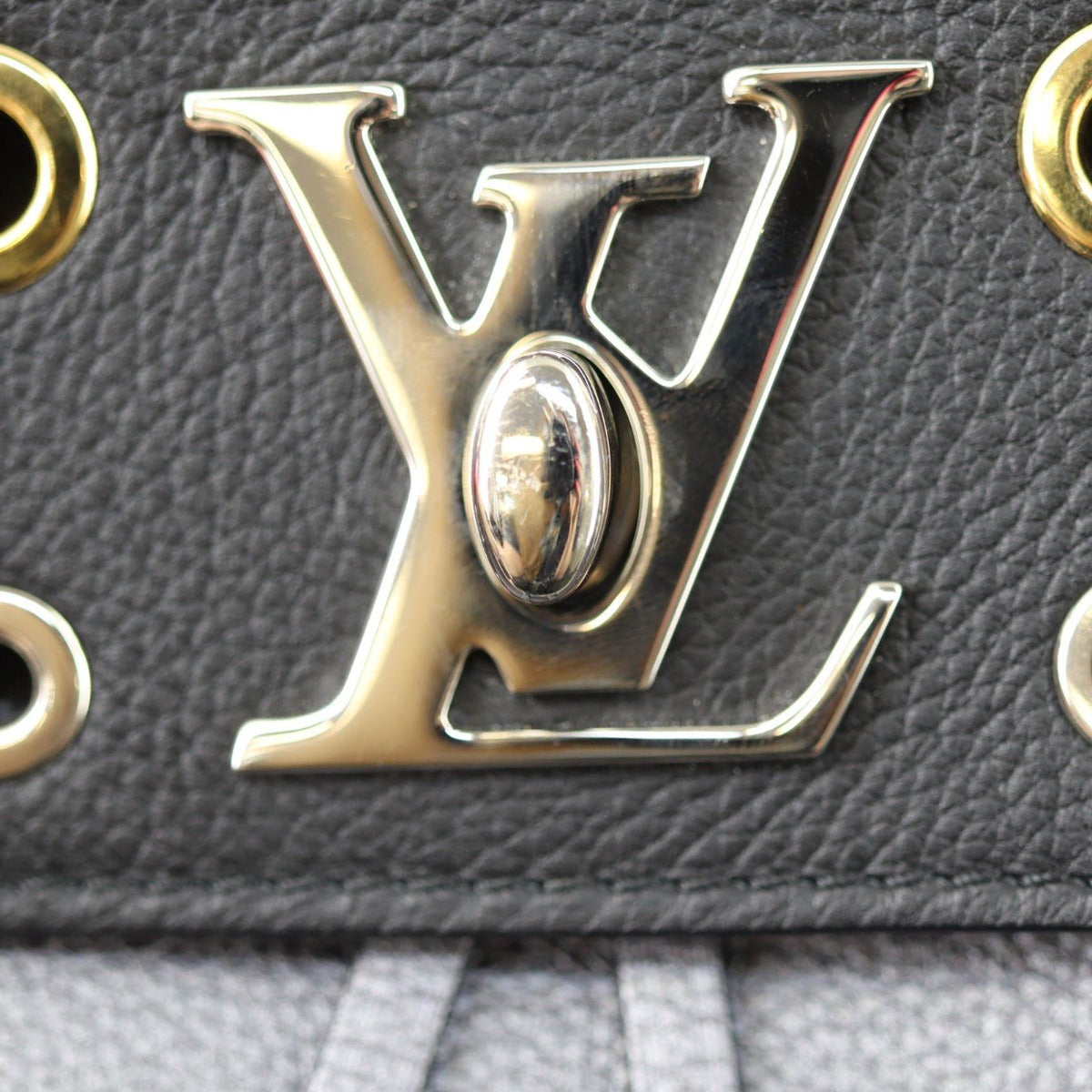Louis Vuitton Lockme II Eyelets Backpack Hardware
