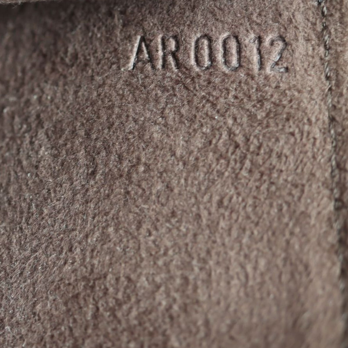 Louis Vuitton Pochette Accessories Epi Date code
