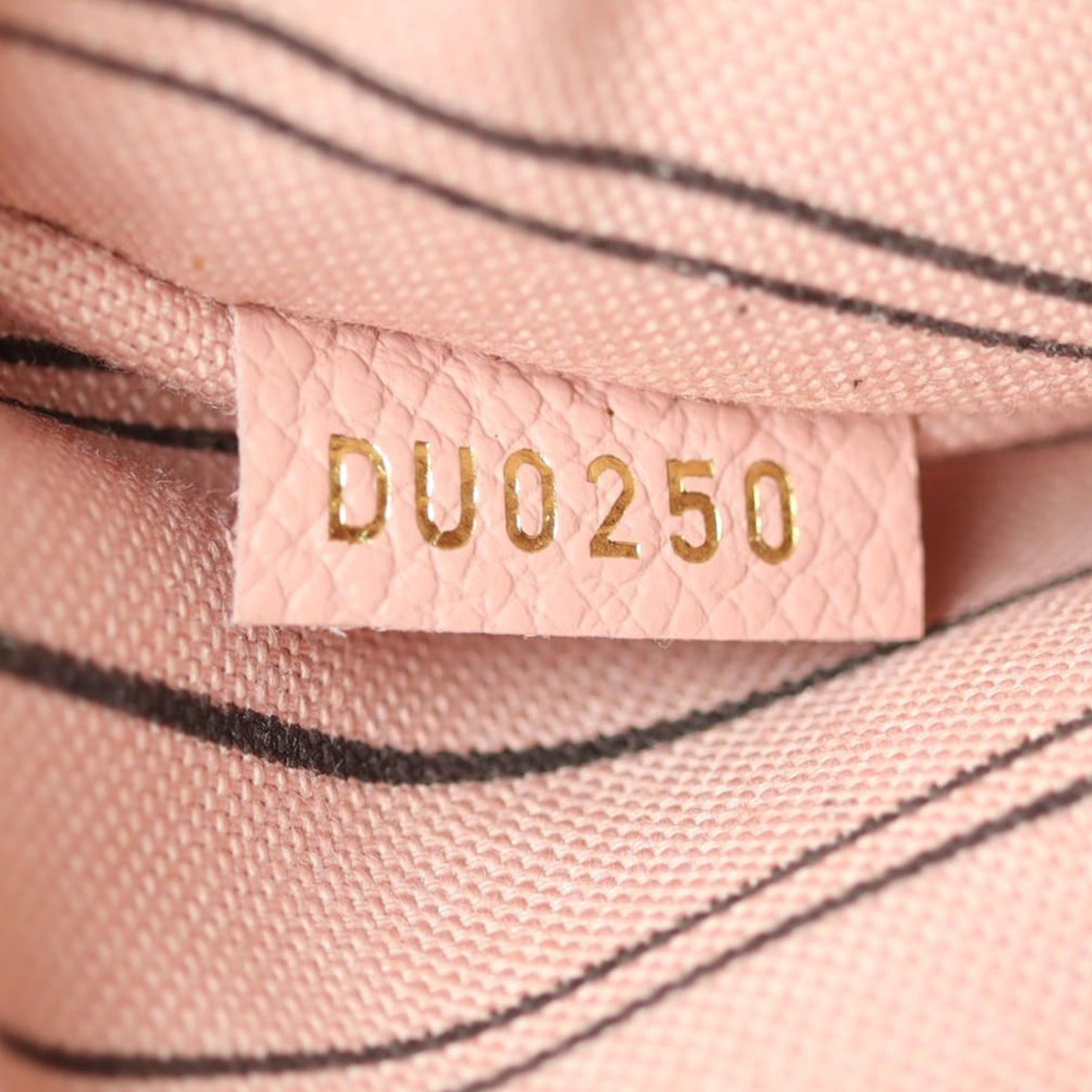 Louis Vuitton Pochette Metis Monogram Empreinte Date code
