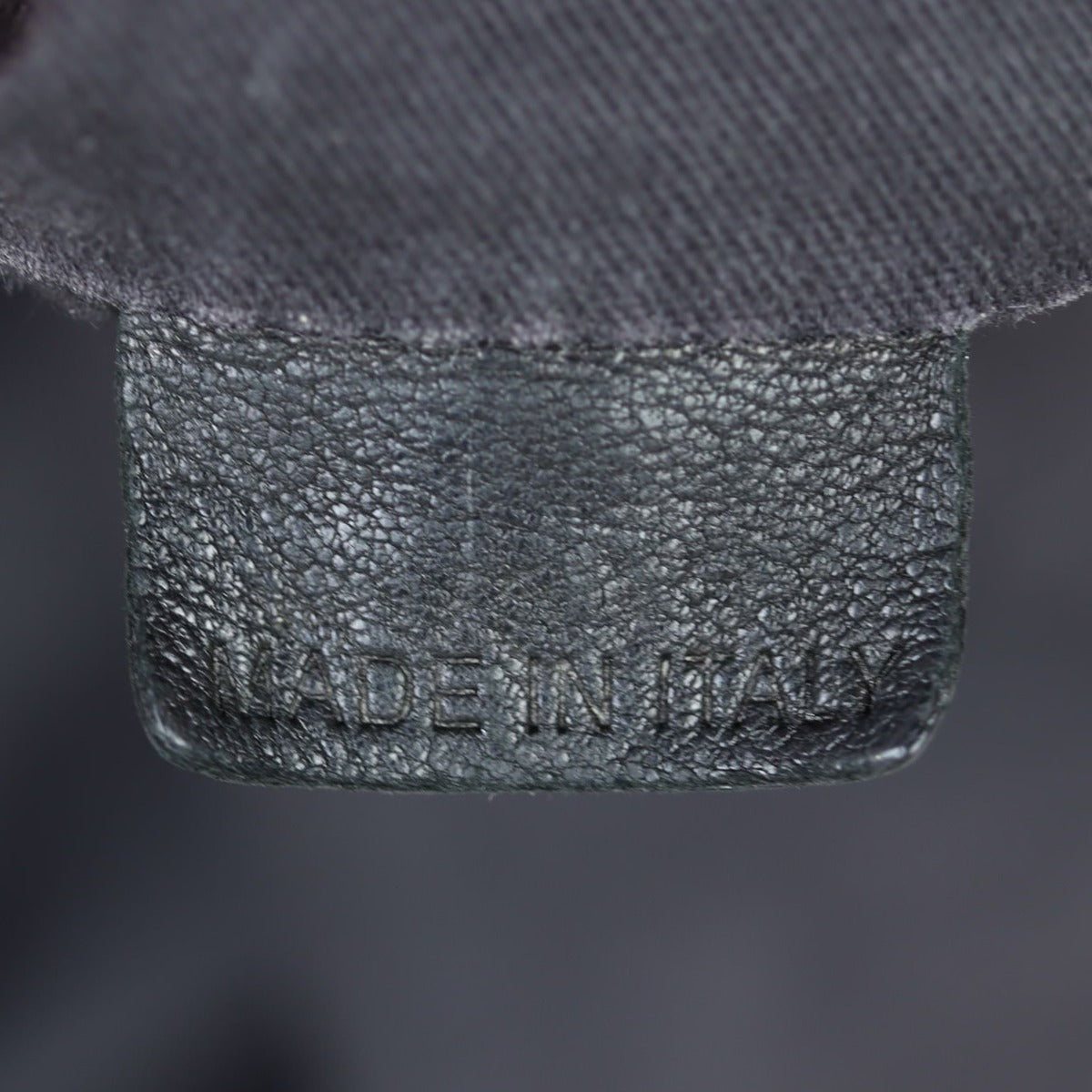 Givenchy Nightingale Medium Stamp
