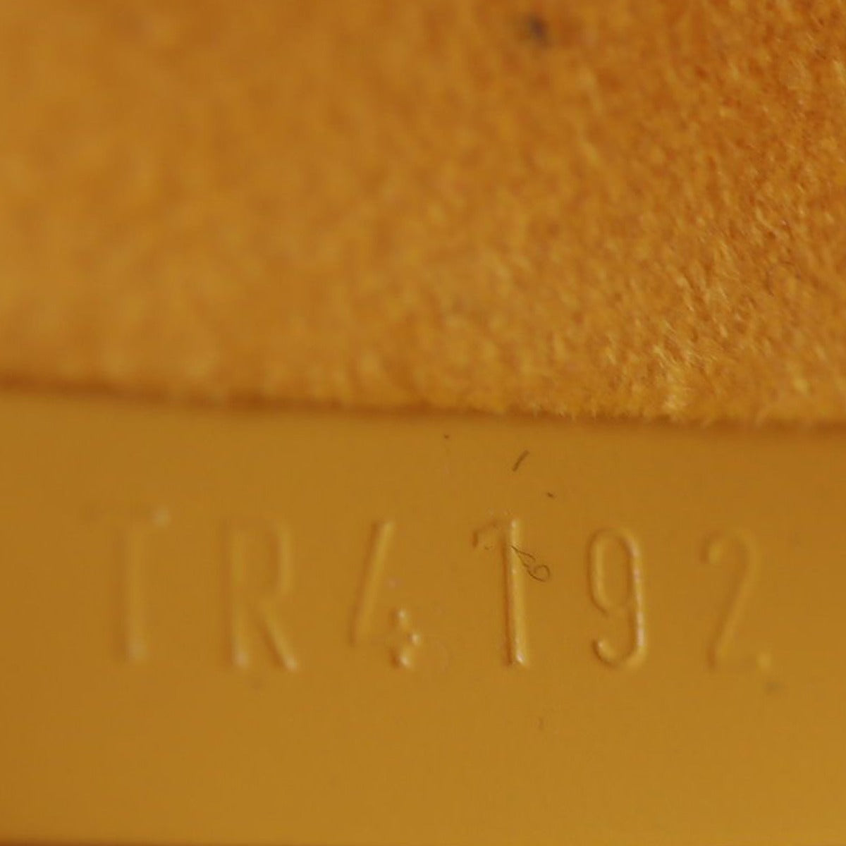 Louis Vuitton Pochette Accessories Epi Date code
