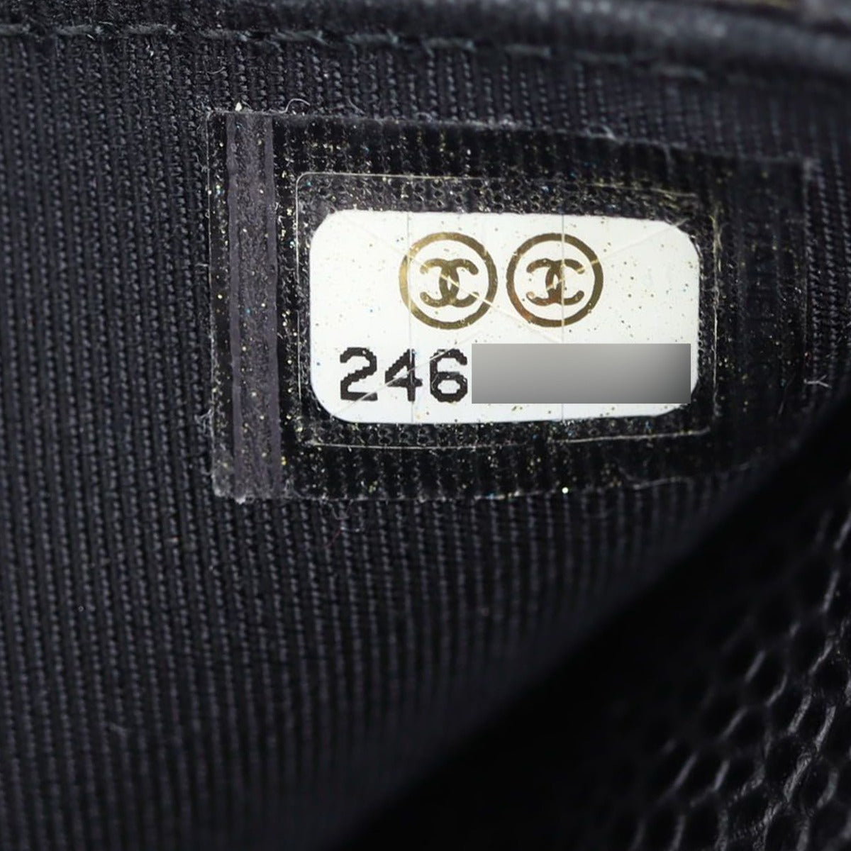 Chanel Classic Wallet on Chain Date code

