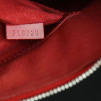 Louis Vuitton Alma Epi Date code
