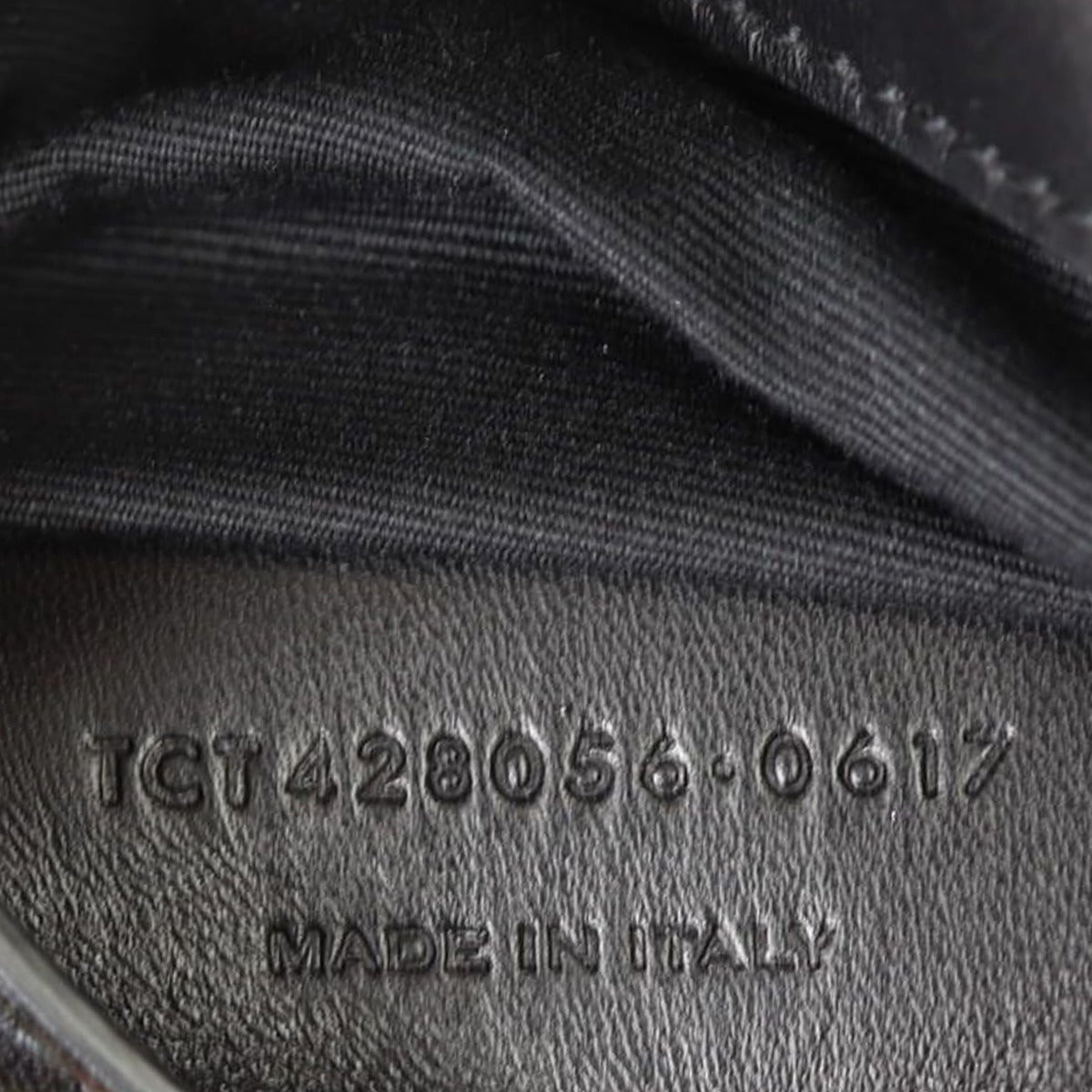 Saint Laurent College Medium Date code