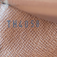 Louis Vuitton Porte Tresor International Wallet Monogram Date code
