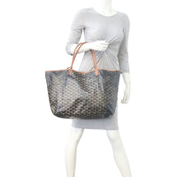 Goyard St Louis GM Tote Mannequin
