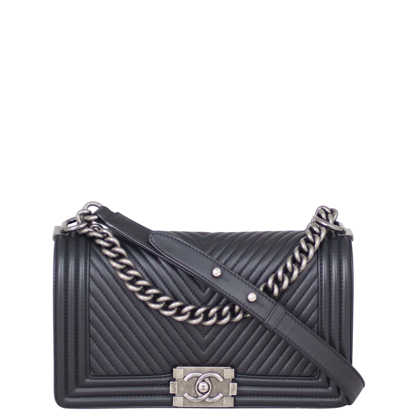 Chanel Boy Old Medium Front