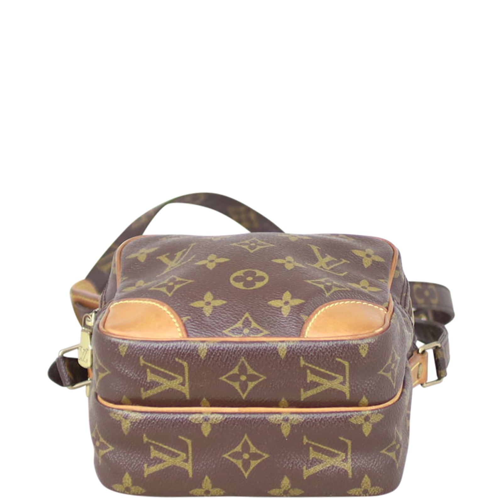 Louis Vuitton Amazone Monogram Base