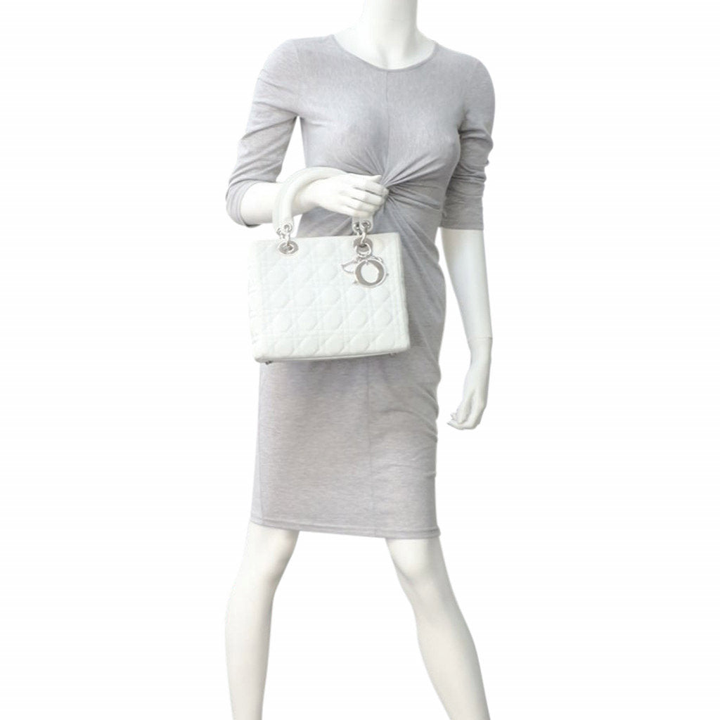 Dior Lady Dior Medium mannequin