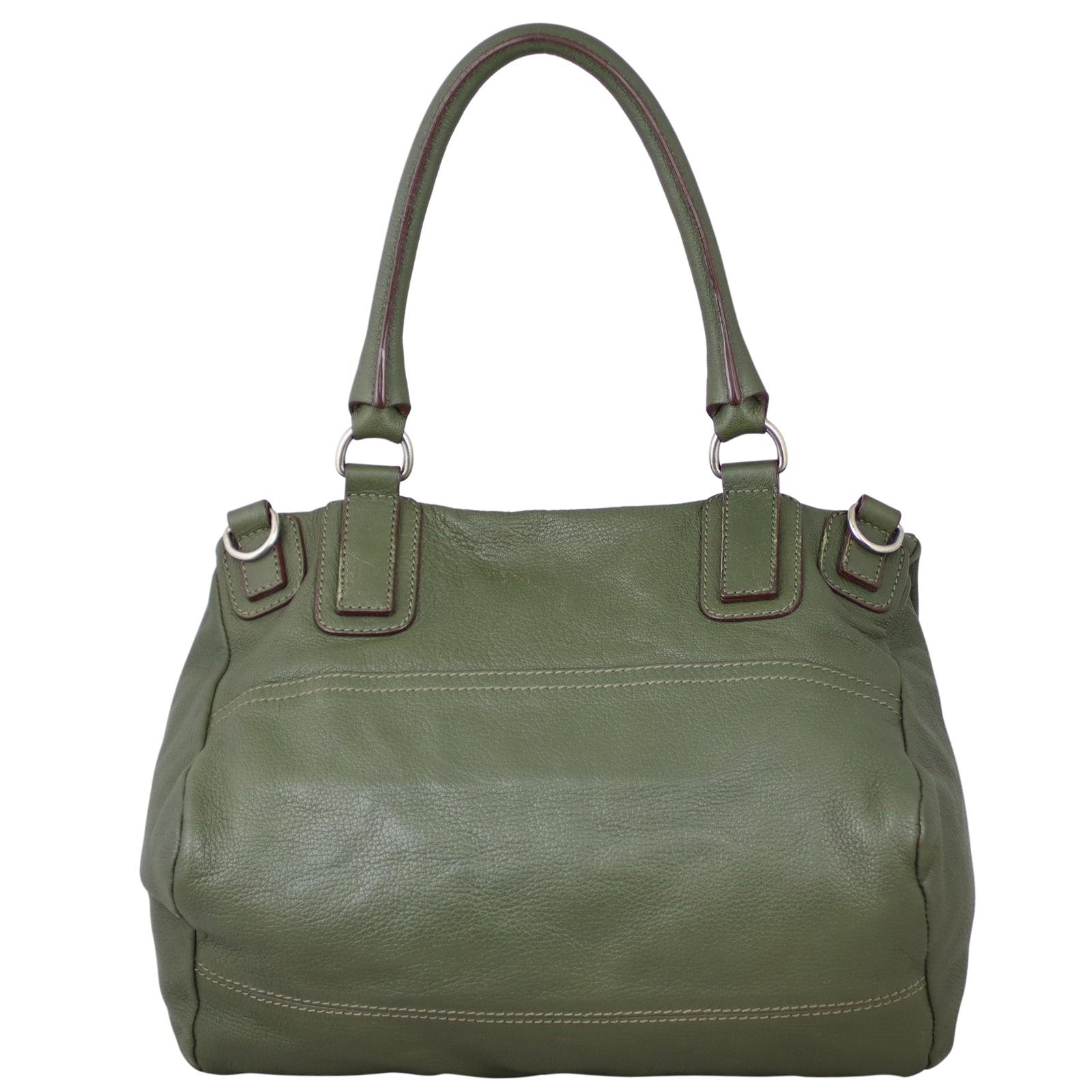 Givenchy Pandora Medium – Luxe.It.Fwd