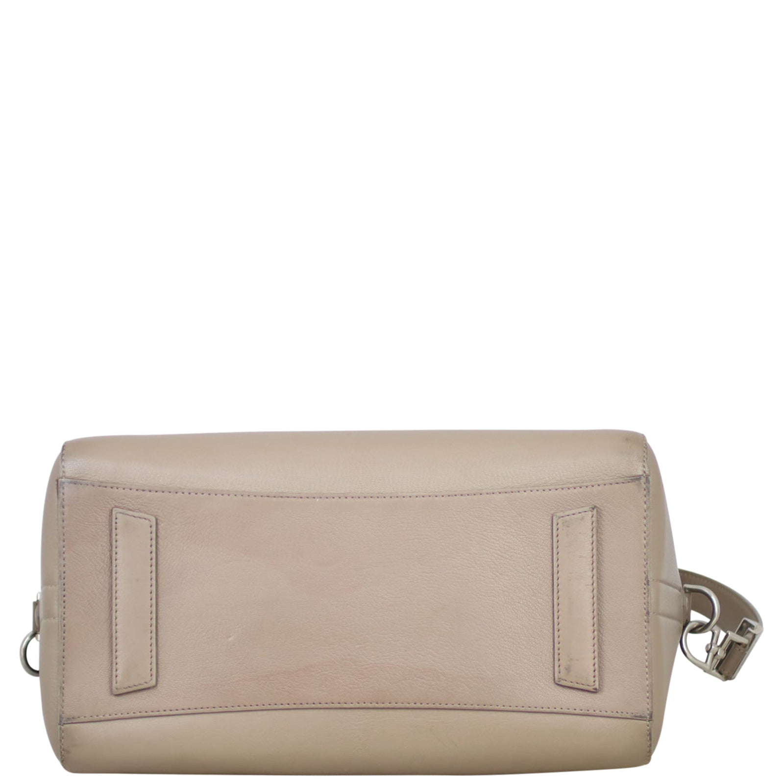 Givenchy Antigona Medium Base