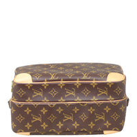 Louis Vuitton Nile Crossbody Monogram Base