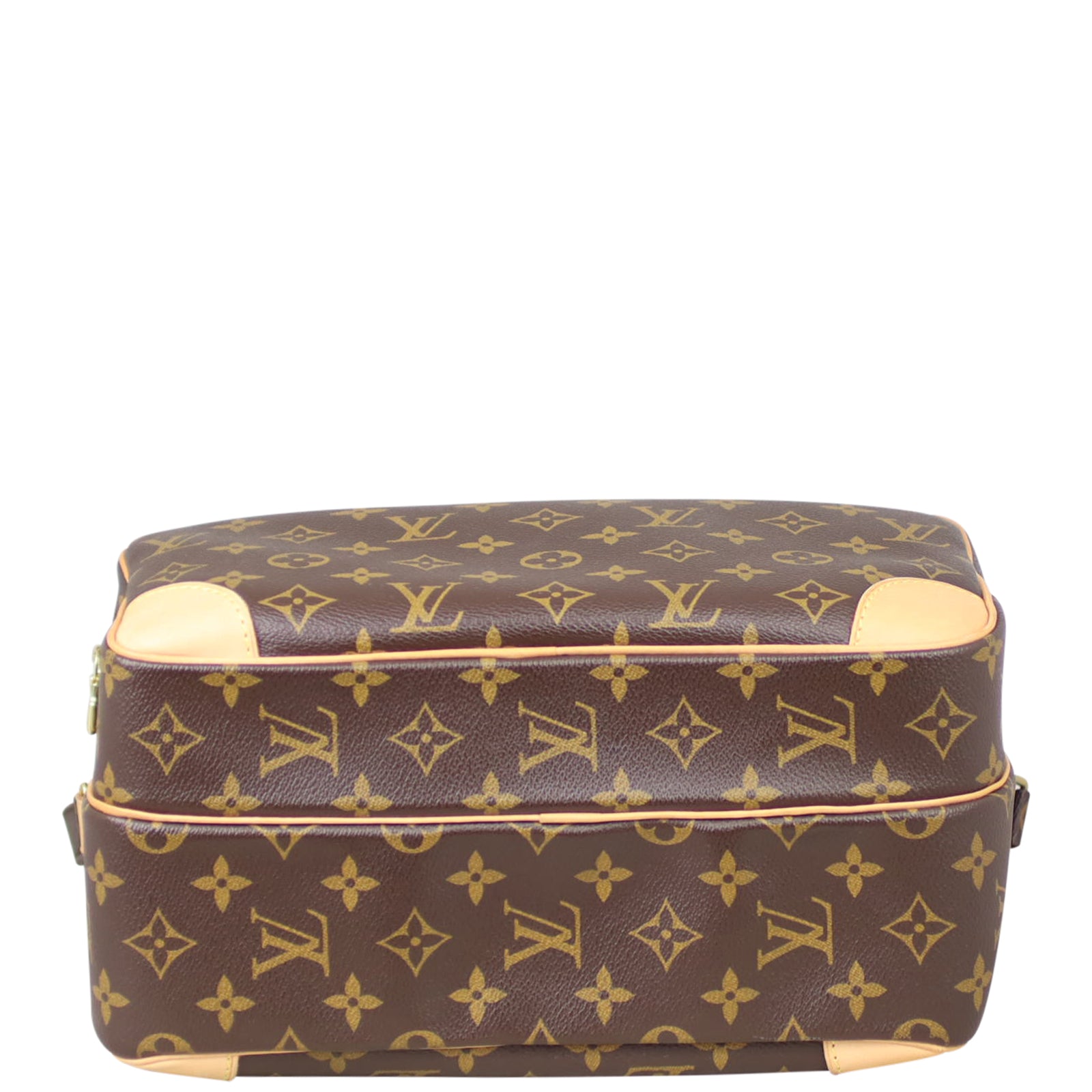 Louis Vuitton Nile Crossbody Monogram Base