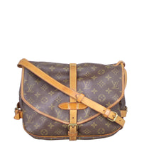 Louis Vuitton Saumur 30 Monogram Front