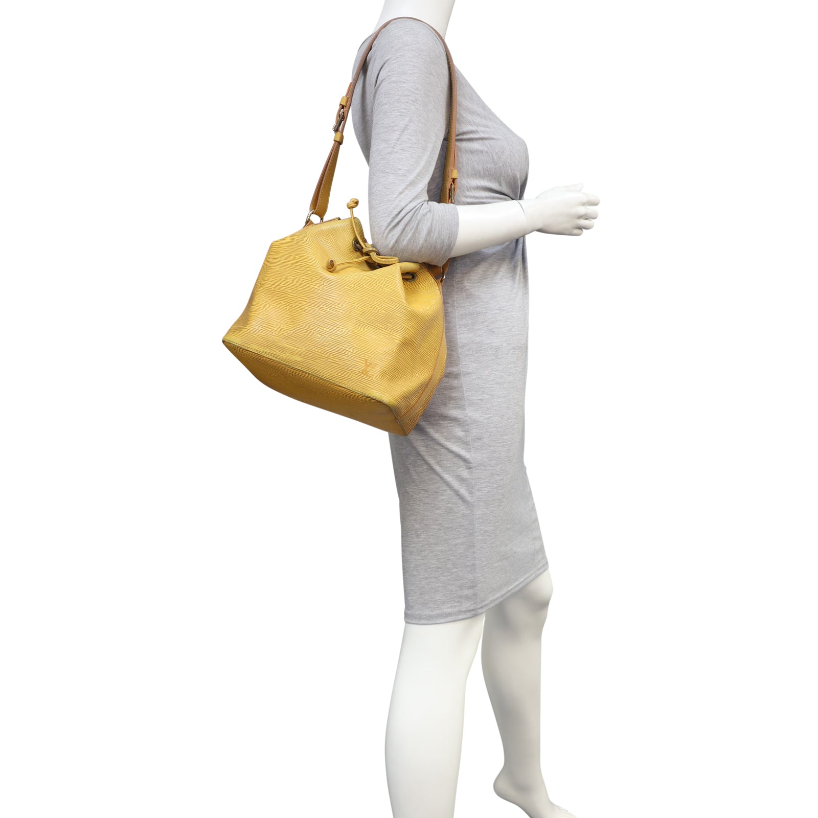 Louis Vuitton Noe Epi Mannequin