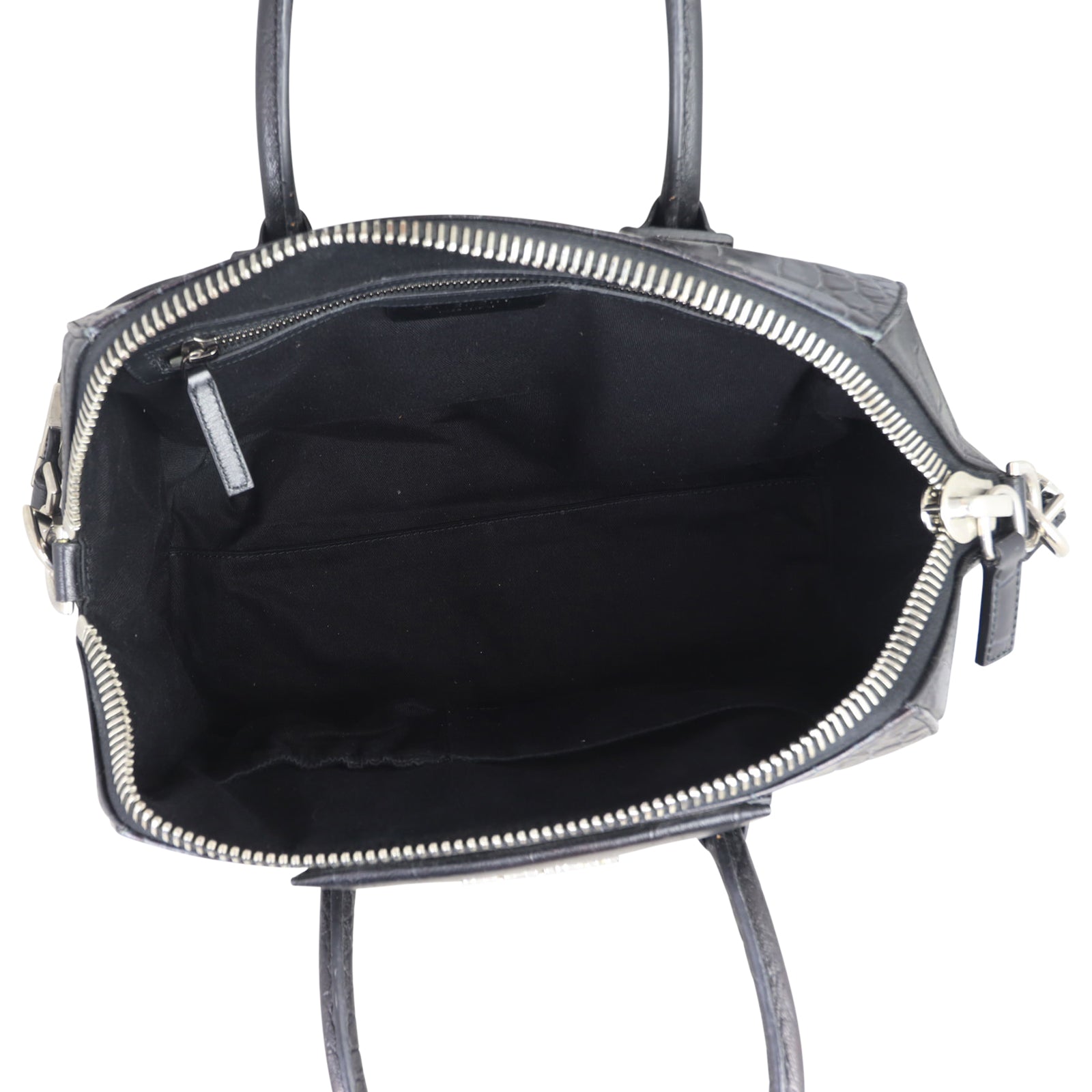 Givenchy Antigona Medium Whole interior