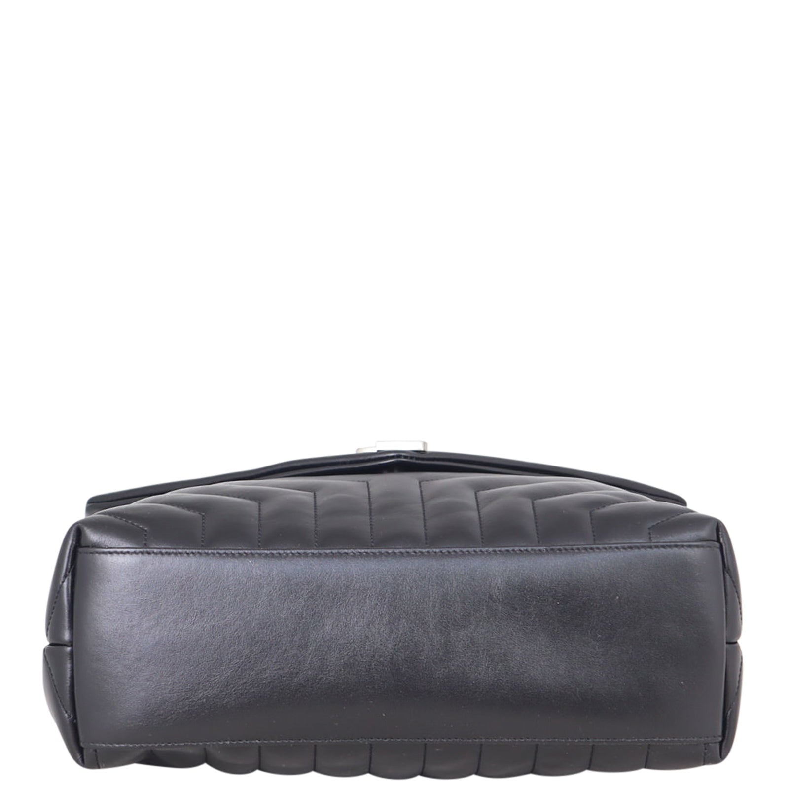 Saint Laurent Loulou Medium Base