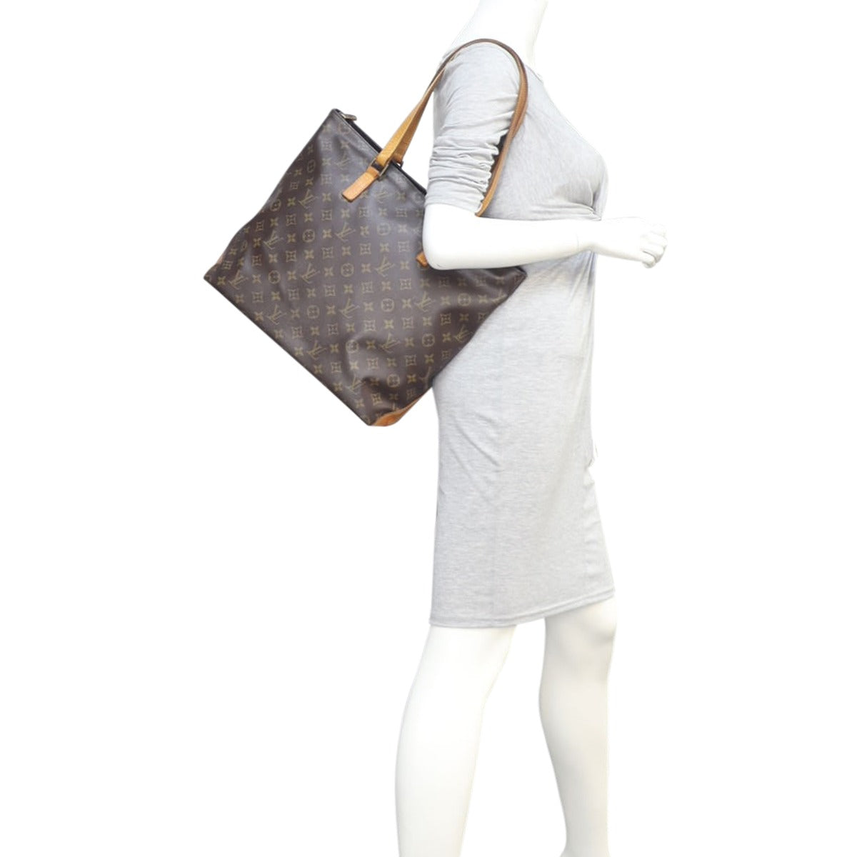 Louis Vuitton Cabas Mezzo Monogram Mannequin
