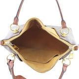 Louis Vuitton V Tote MM Whole interior
