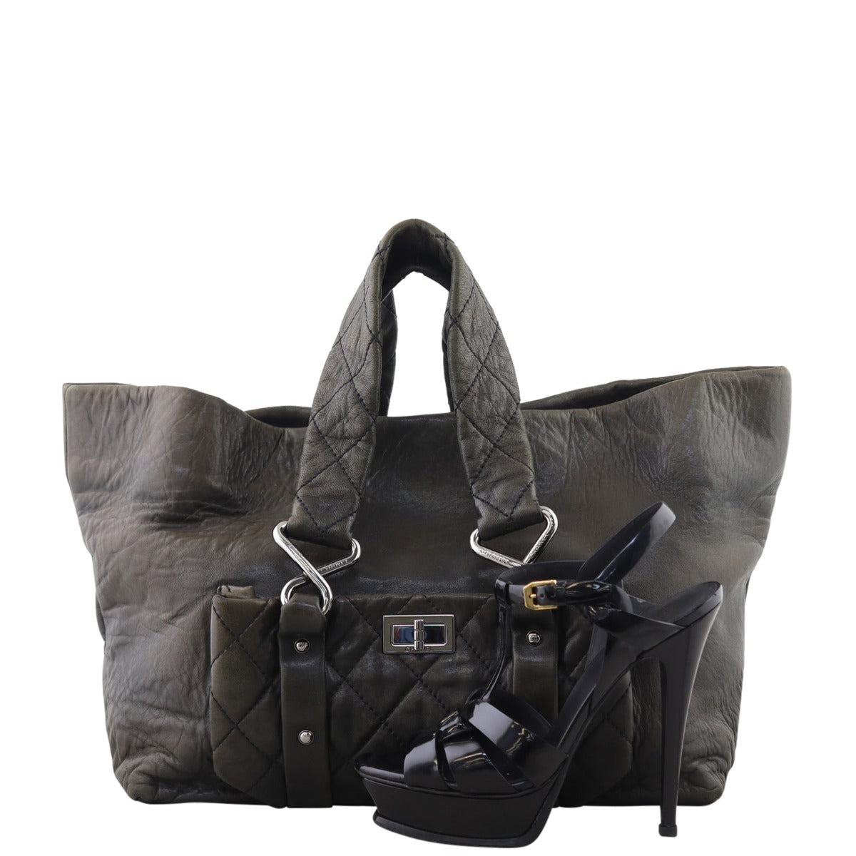 Chanel Reissue Quilted Shoulder Bag Shoe
