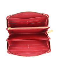 Louis Vuitton Zippy Wallet Monogram Vernis Whole interior
