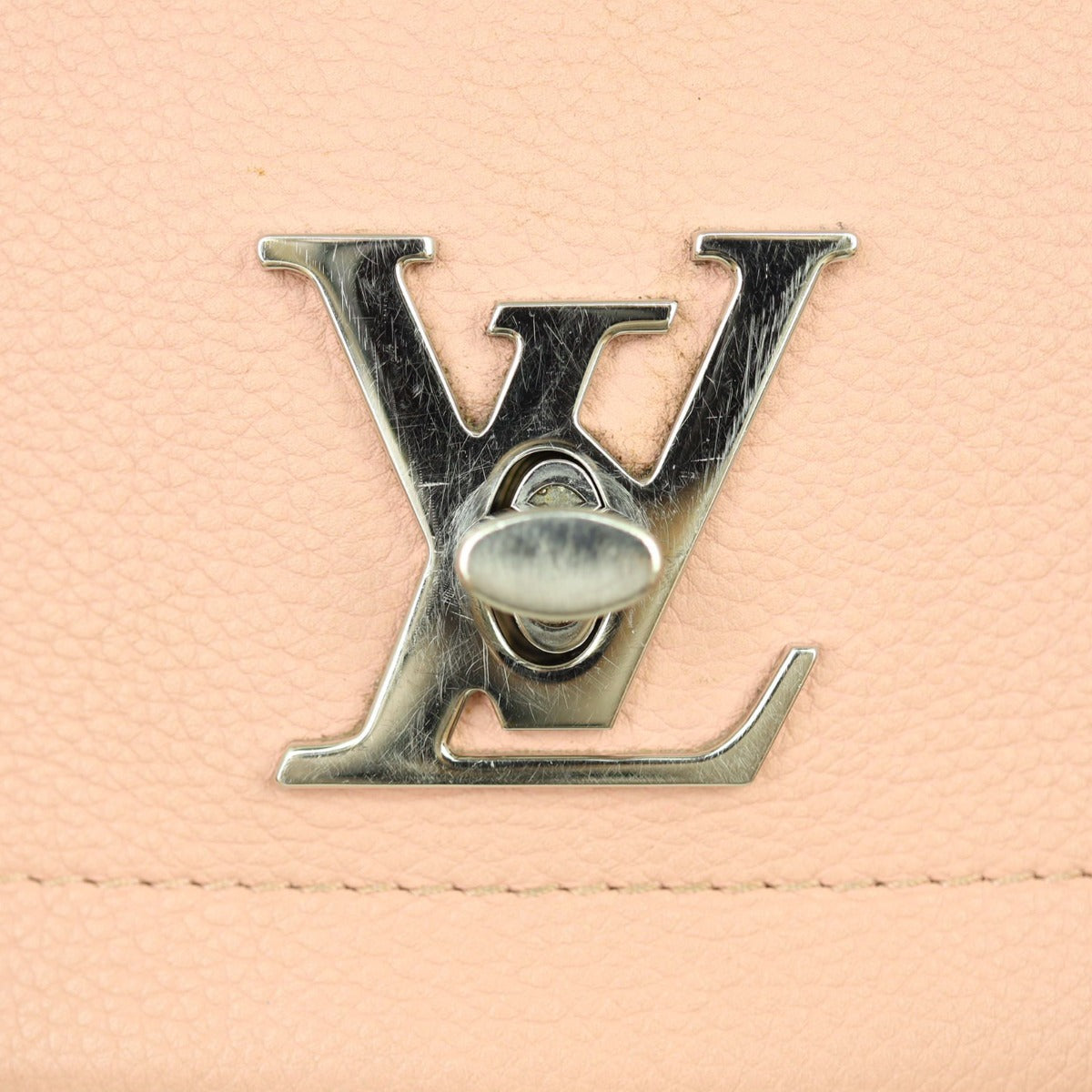 Louis Vuitton Lockme II Chain Bag BB Hardware
