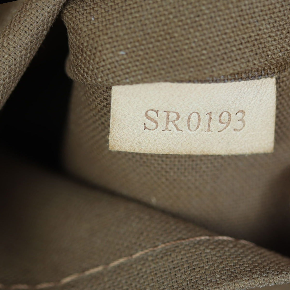 Louis Vuitton Palermo PM Monogram Date code
