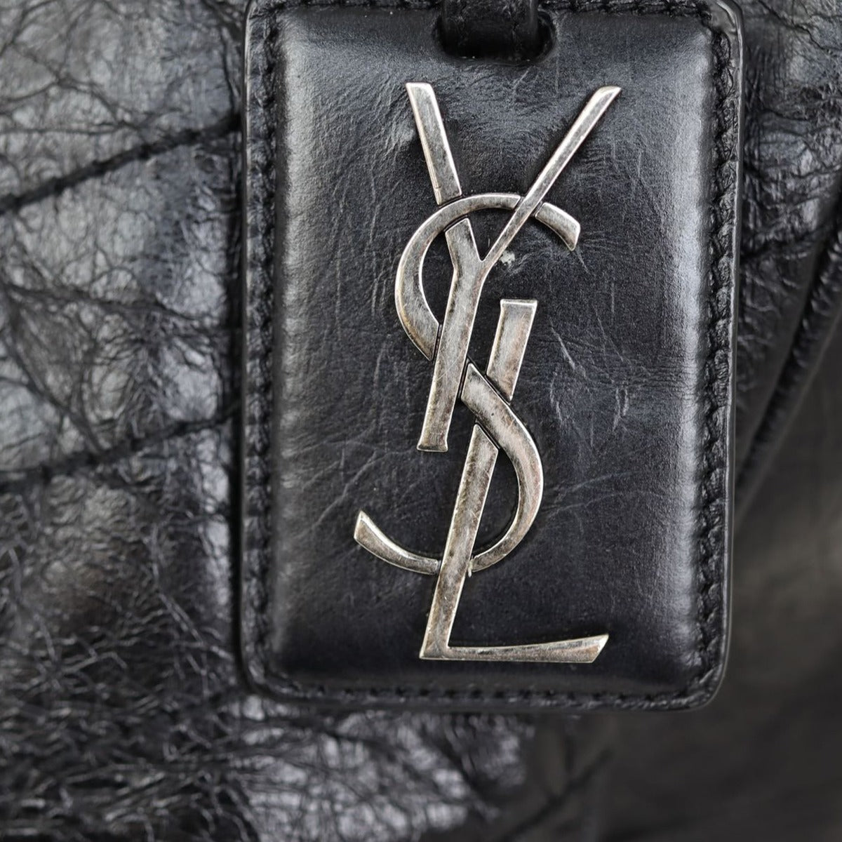 Saint Laurent Niki Shopper Medium Hardware