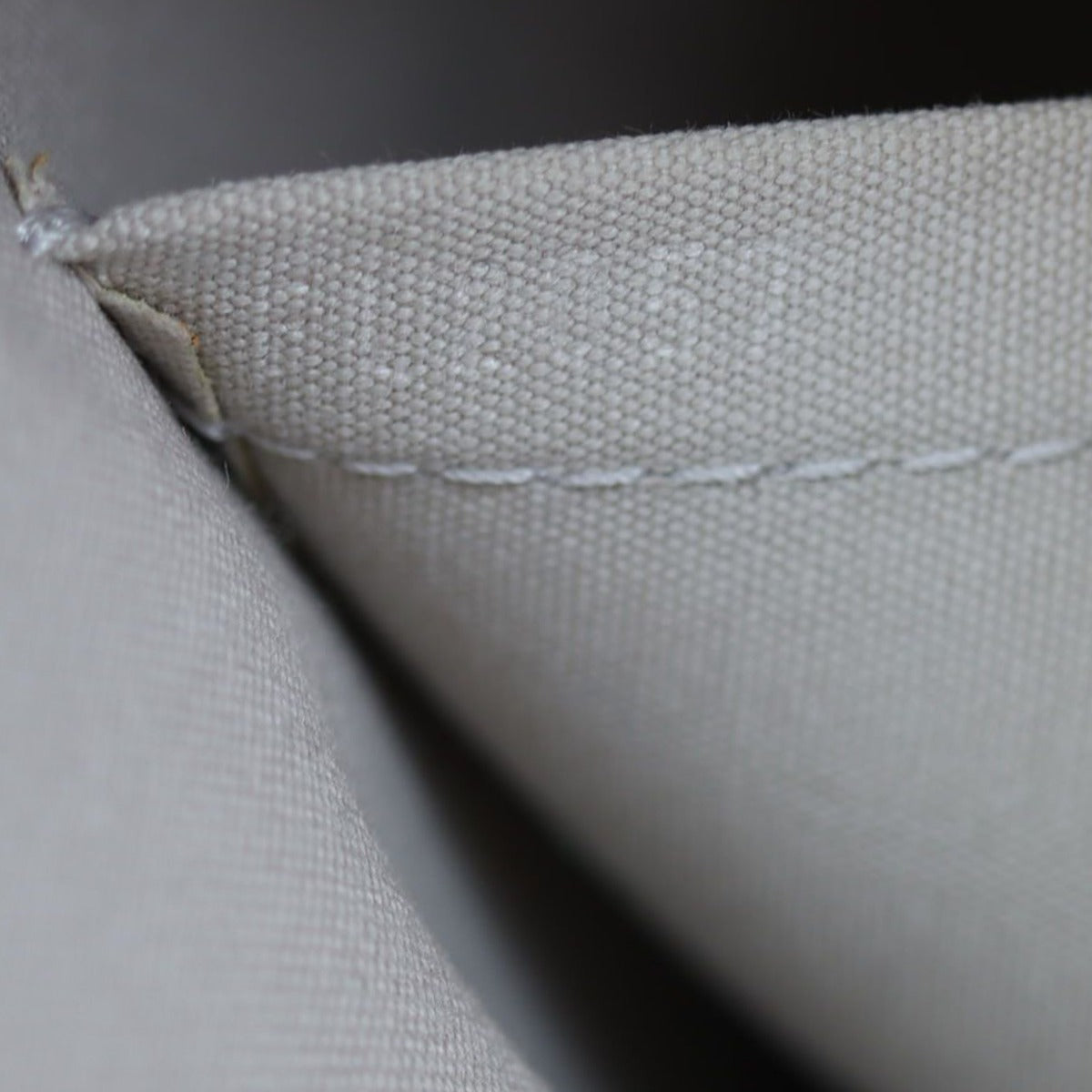 Louis Vuitton Lockit Epi Date code
