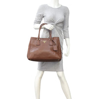 Prada Vitello Daino Shopping Tote Mannequin

