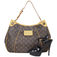 Louis Vuitton Galliera PM Monogram Shoe

