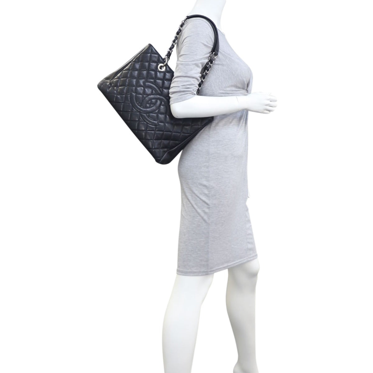 Chanel Grand Shopping Tote Mannequin
