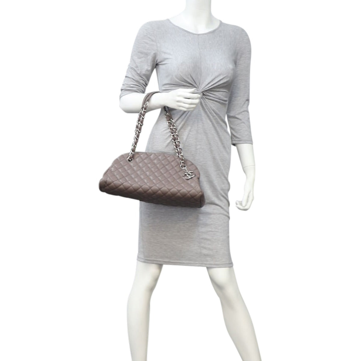 Chanel Just Mademoiselle Shoulder Bag Medium Mannequin
