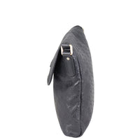 Gucci Guccissima Messenger Bag  Side
