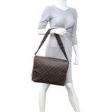 Louis Vuitton Abbesses Messenger Bag Monogram Mannequin
