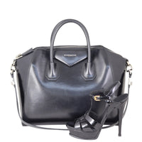 Givenchy Antigona Medium Shoe
