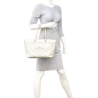 Gucci Guccissima Punch Tote Mannequin
