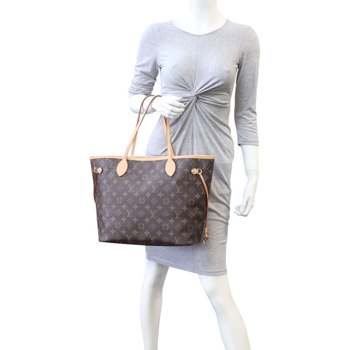 Louis Vuitton Neverfull MM Monogram Mannequin
