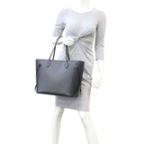 Louis Vuitton Neverfull MM Epi Mannequin
