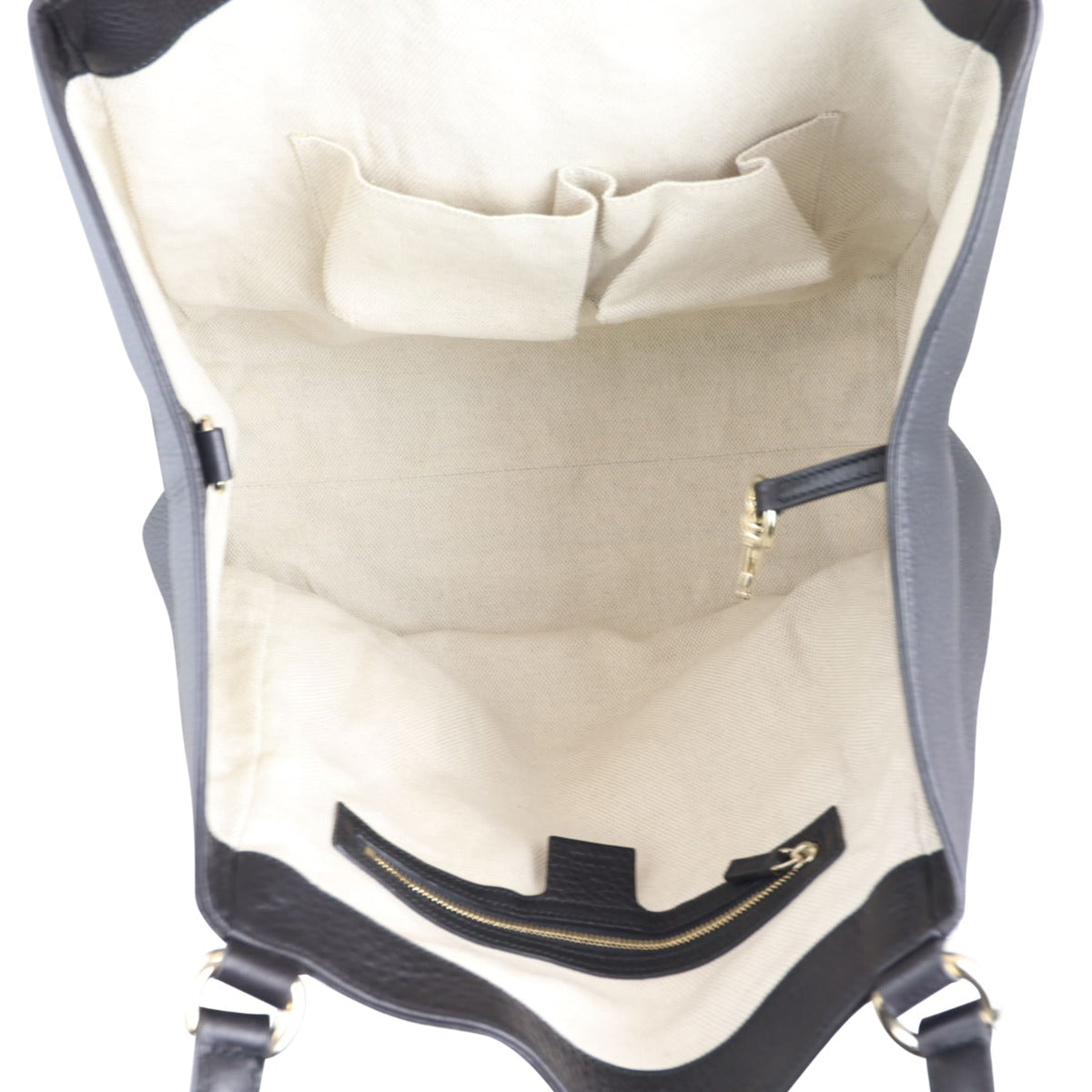 Gucci Soho Medium Tote Whole interior
