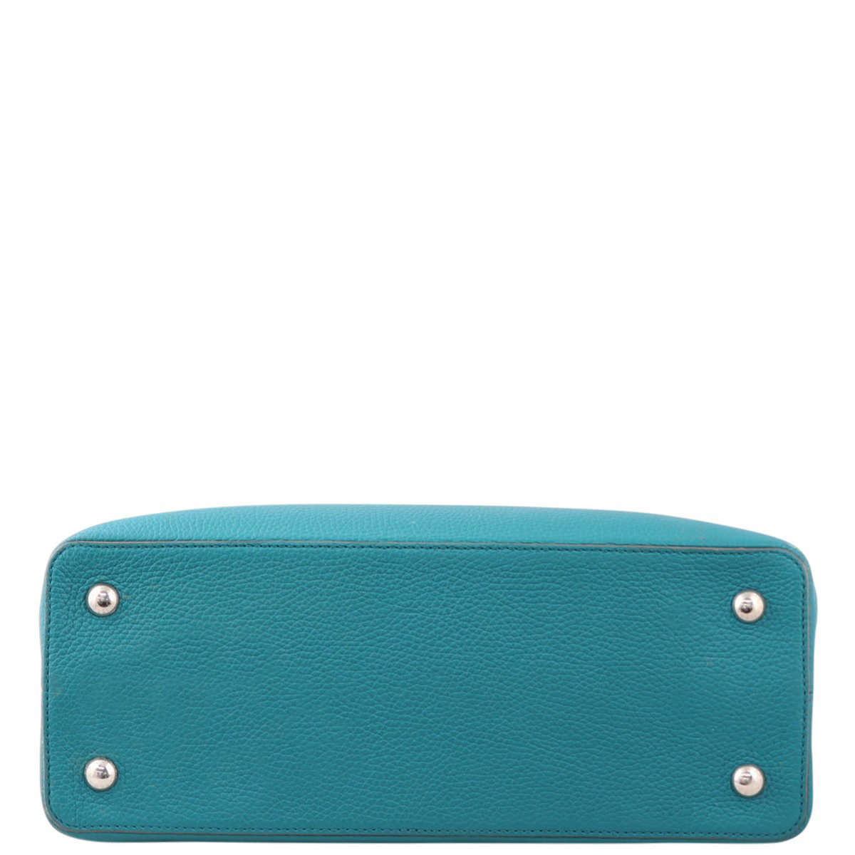 Louis Vuitton Capucines MM Base