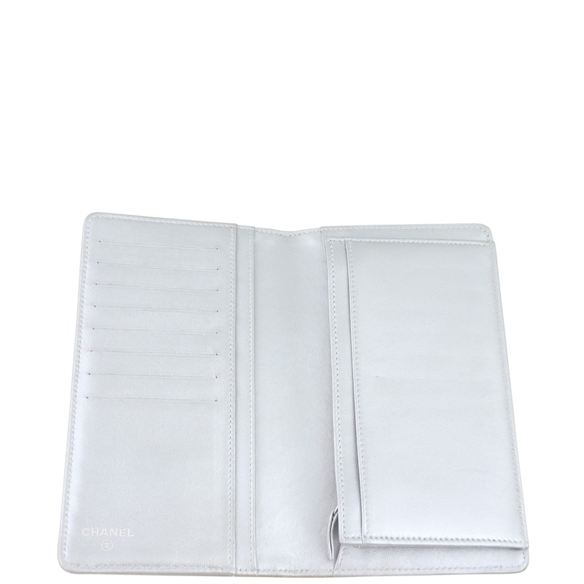 Chanel Camellia Yen Wallet Whole interior

