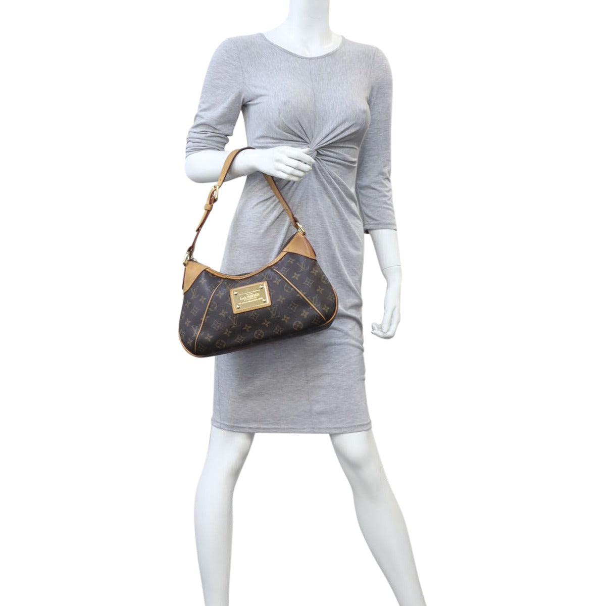 Louis Vuitton Thames PM Monogram Mannequin
