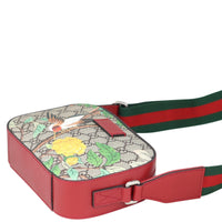 Gucci GG Supreme Tian Shoulder Bag Corner
