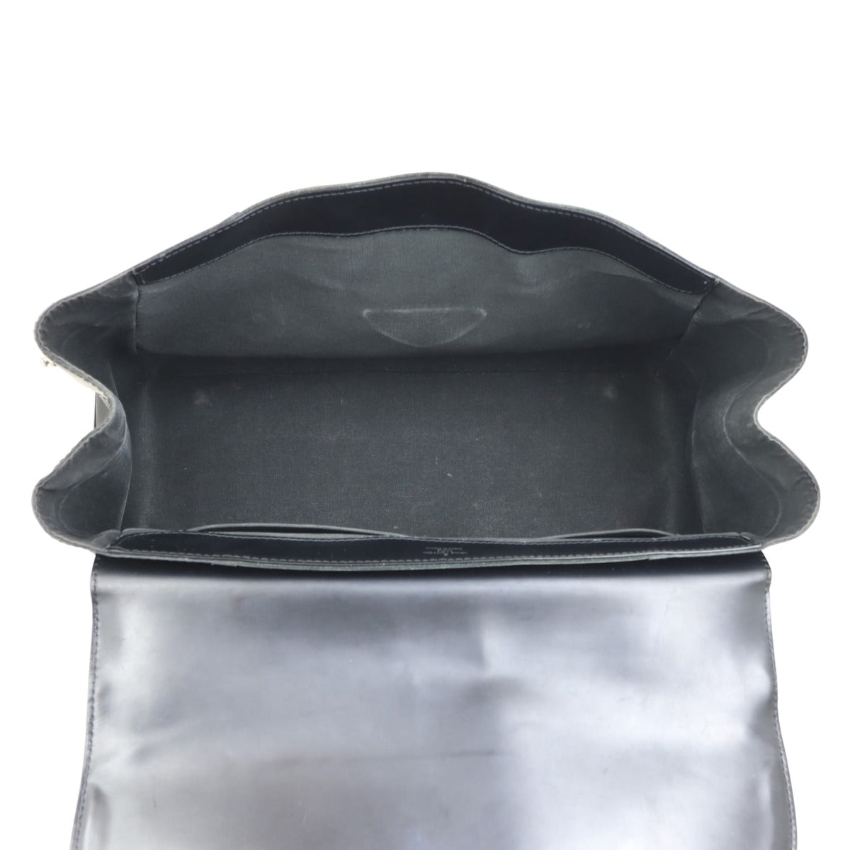 Louis Vuitton Bagatelle GM Epi Whole interior
