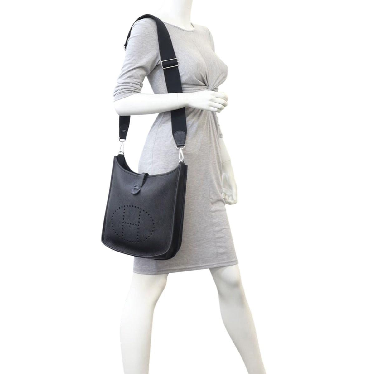 Hermes Evelyne III PM Base Mannequin
