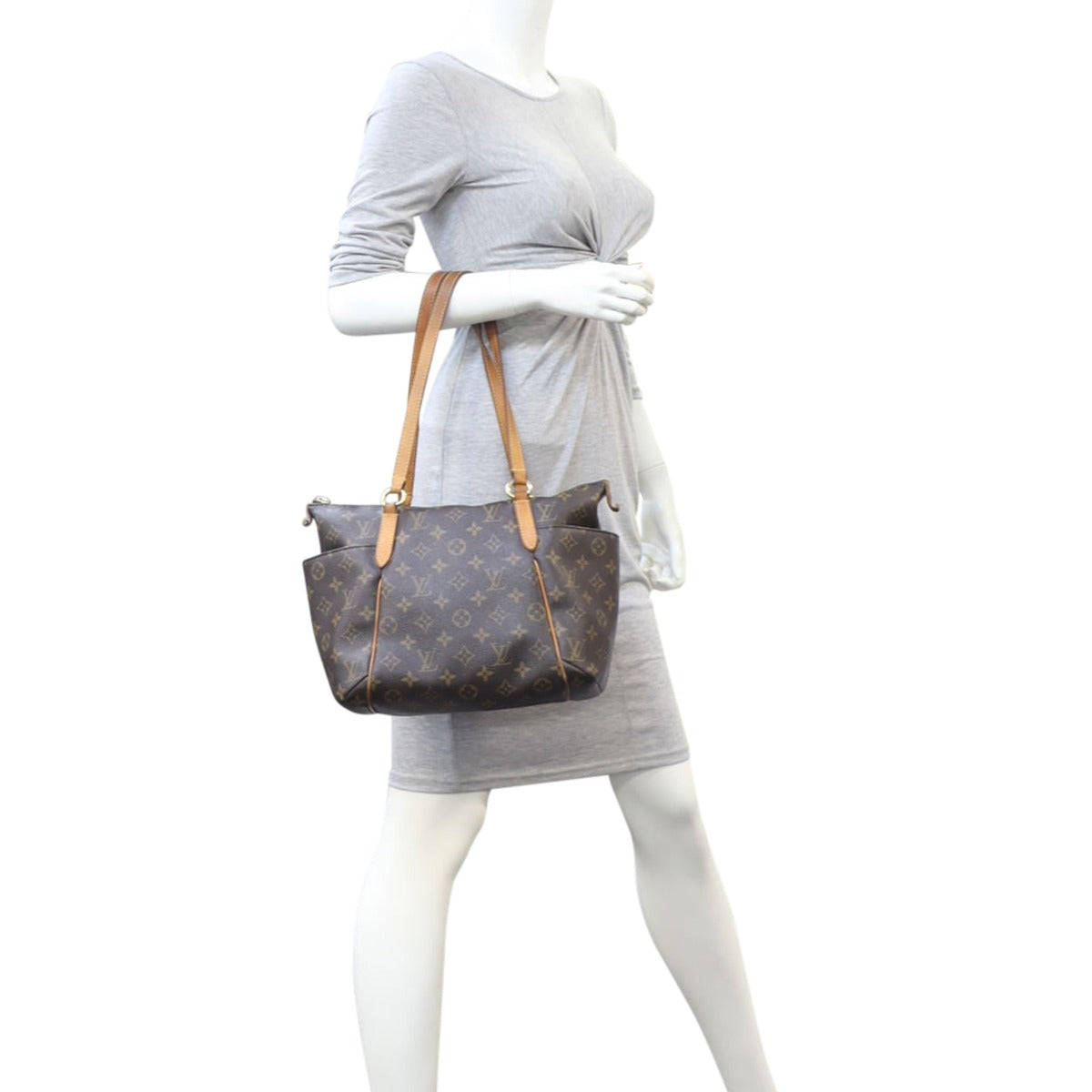 Louis Vuitton Totally PM Monogram Mannequin
