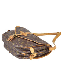 Louis Vuitton Saumur 30 Monogram Corner
